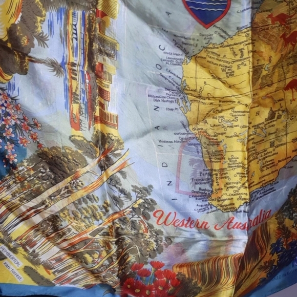 Vintage Western Australia Scarf. - Picture 4 of 4